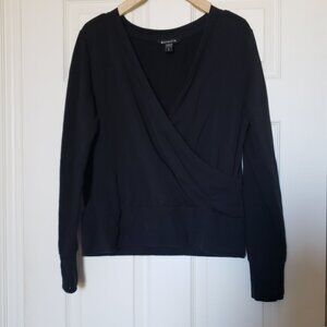 Athleta Women's Black Wrap Front Recharge Long Sleeve Sweatshirt - Size Large